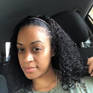 Meet your Posher, Rae